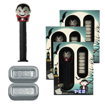 2026 Halloween Vampire Pez Dispenser with Silver Pez x3  